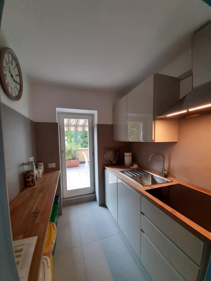 בלגירטה Bmp Apartment Gioiosa 1 Terrazza Vista Lago מראה חיצוני תמונה