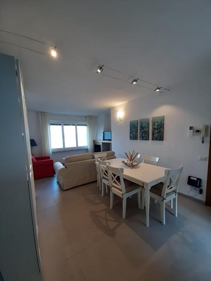 בלגירטה Bmp Apartment Gioiosa 1 Terrazza Vista Lago מראה חיצוני תמונה